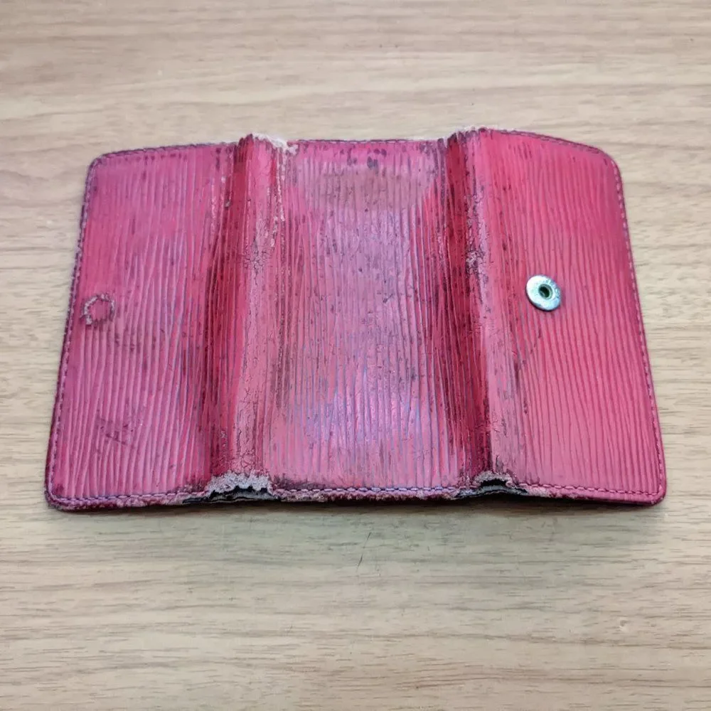Louis Vuitton Epi Key Holder/Wallet #1145💥PRICE DROP💥